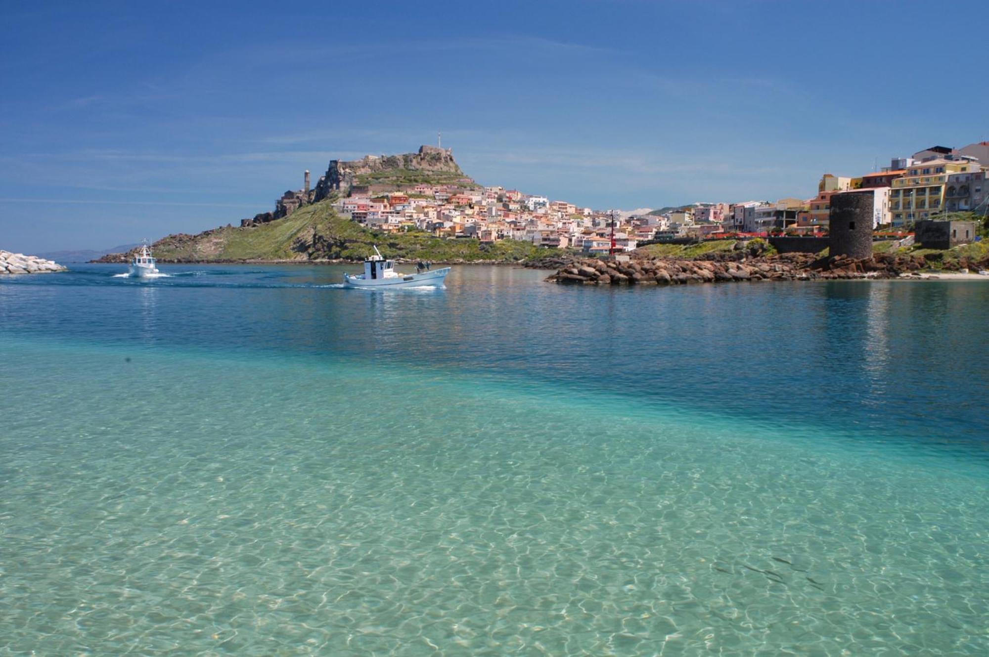B&B Colti Di Rosa Castelsardo Exterior photo